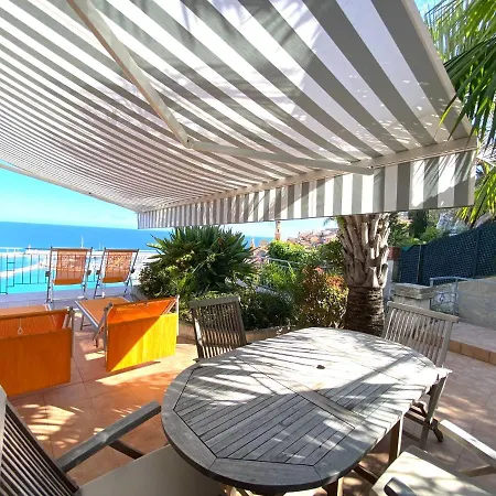 L'ensoleillée Vue Panoramique Mer, 250 M De La Et Du Centre Appartement Menton