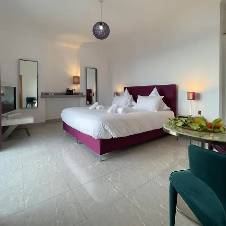 Appartement L'ensoleillée Vue Panoramique Mer, 250 M De La Et Du Centre Menton