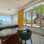 Apartmán L'ensoleillee Vue Panoramique Mer, 250 M De La Et Du Centre *
