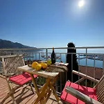 Apartment L'ensoleillee Vue Panoramique Mer, 250 M De La Et Du Centre *