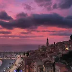 L'ensoleillee Vue Panoramique Mer, 250 M De La Et Du Centre Menton