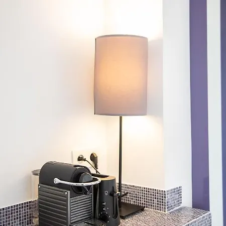 L'ensoleillee Vue Panoramique Mer, 250 M De La Et Du Centre Апартаменти Мантон