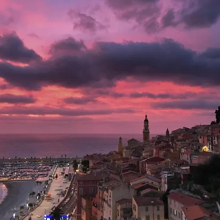 L'ensoleillee Vue Panoramique Mer, 250 M De La Et Du Centre مينتون