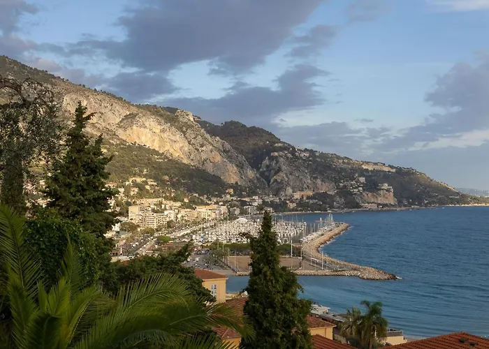 L'ensoleillee Vue Panoramique Mer, 250 M De La Et Du Centre * Menton