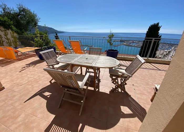 Apartmán L'ensoleillee Vue Panoramique Mer, 250 M De La Et Du Centre