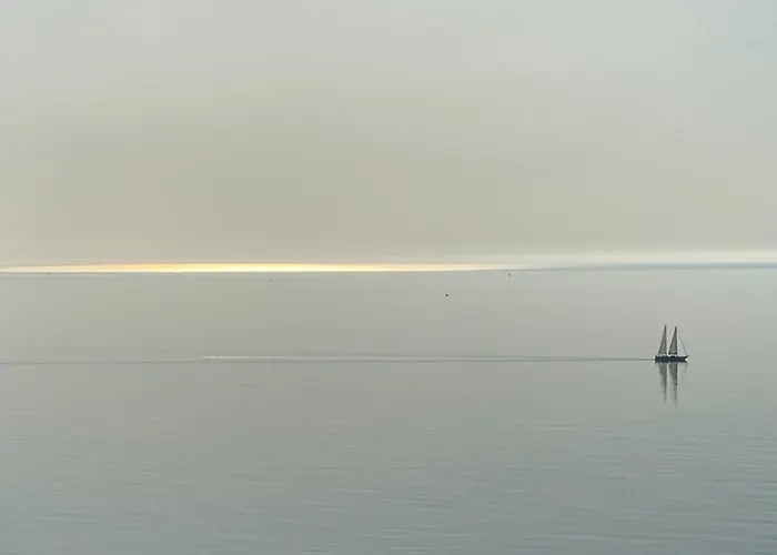 Apartamento L'ensoleillee Vue Panoramique Mer, 250 M De La Et Du Centre *