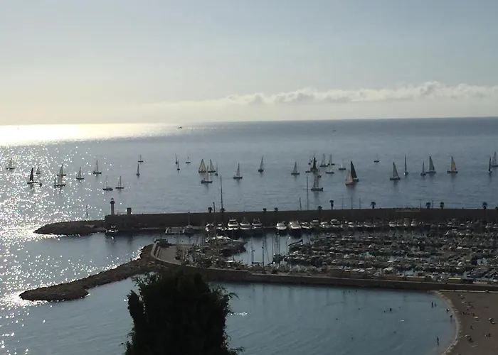 L'ensoleillee Vue Panoramique Mer, 250 M De La Et Du Centre