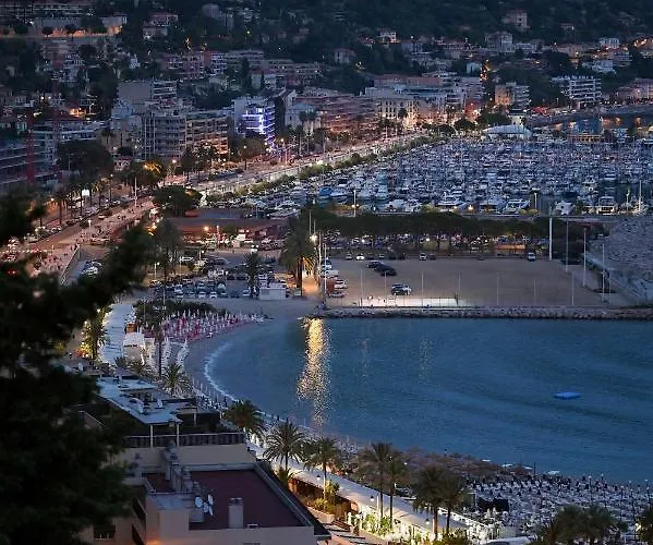 L'ensoleillee Vue Panoramique Mer, 250 M De La Et Du Centre * Menton