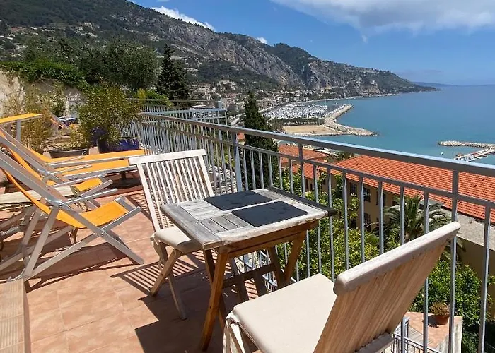 Apartamento L'ensoleillee Vue Panoramique Mer, 250 M De La Et Du Centre *