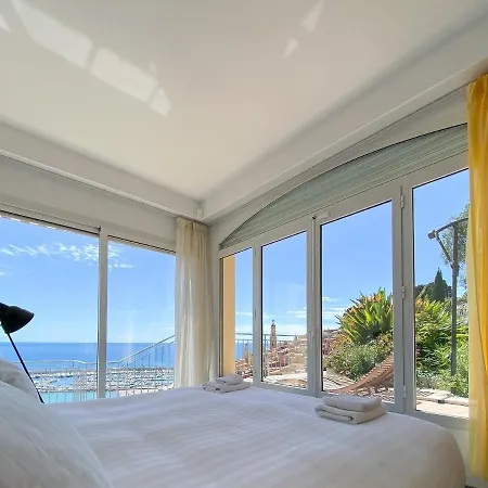 Appartement L'ensoleillée Vue Panoramique Mer, 250 M De La Et Du Centre *
